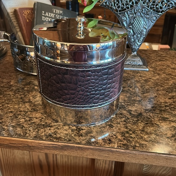 Silver and Brown Croc-Embossed Ice Bucket - Picture 7 of 7